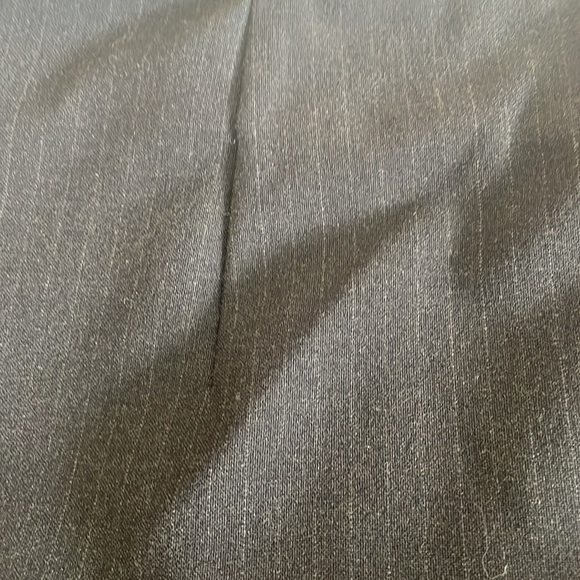 Club Monaco pinstriped pencil skirt - Picture 4 of 9